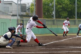 山陽〝秋王者〟撃破で４強入り 倉敷商に２ー１　春の岡山県高校野球準々決勝