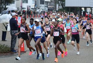 ハーフマラソン、１０キロの一般参加者を募集　１２月の山陽女子ロードレース大会　第４５回の節目を記念