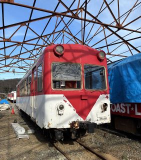 旧下電車両「クハ２４」 修繕着手　倉敷の市民グループ 公開目指す
