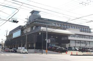 総社市が冬のボーナス支給　特別職を含む職員と議員