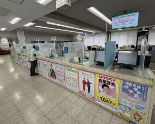 窓口業務時間短縮の動き　笠岡は７月、浅口、井原は１０月から試行