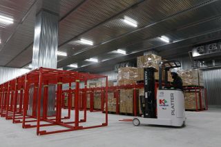 ジップ、冷凍食品発送業務に参入　早島の物流施設を賃借