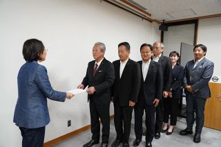 ２７年度予算編成 倉敷市長に要望　新風くらしき、青空市民クラブ