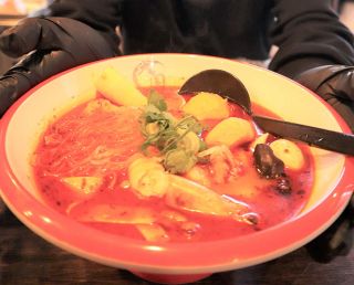 【師走フォトさんぽ】⑤麻辣湯　刺激的な味わい人気