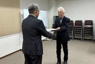 ２７年度入学生からの授業料値上げ方針撤回を　市民団体が岡山大に申し入れ