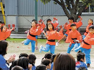 【ＨＵＧだより】親和保育園・乳児親和保育園（倉敷市水島南亀島町）　鳴子踊りと銭太鼓に挑戦