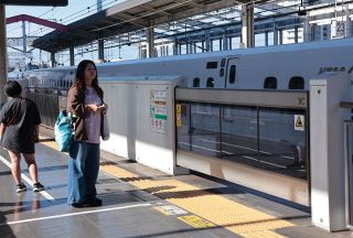 可動式ホーム柵増設　岡山駅新幹線のりば　ＪＲ西、２７年度完了予定