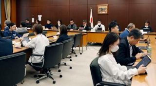 【大阪都構想】悲願巡り維新内に溝　はやる吉村氏、市議団制止