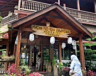 インドネシアに「道の駅」、有機野菜直売も　千葉の店舗がモデル、伝統家屋と融合