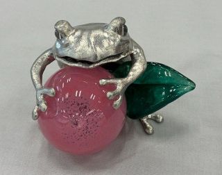 【歳末助け合い美術展の会場から】①カワイイを探そう