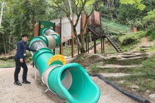 備前・旧閑谷学校のアスレチック施設　遊具更新　日曜祝日に一般開放