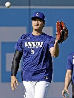大谷、１５日ベンチスタート　ロバーツ監督、疲労を考慮