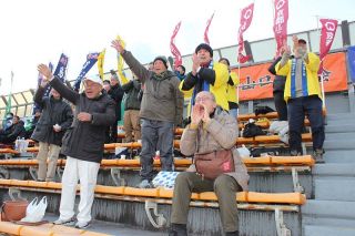 関西在住の岡山県出身者ら声援　都道府県対抗女子駅伝