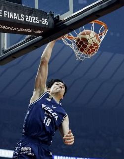 長崎が琉球下してＢリーグ初優勝　チャンピオンシップ決勝