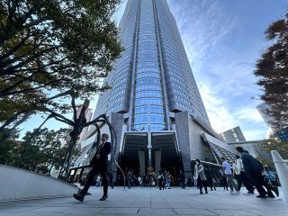 【岡山「２．０」人口減少の先に】序章 挑戦（３）スポーツの力　地元チーム語る同僚に刺激