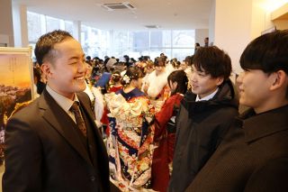 闘病乗り越え迎えた晴れの日　津山出身の大学２年光岡さん