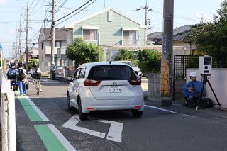 生活道路 １日から時速３０キロに 　岡山県警が速度取り締まり