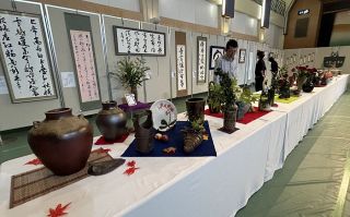ハンセン病２療養所 総合展示会が開幕　瀬戸内・長島、創作の成果ずらり