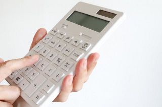 AI＆スマホ時代に「電卓」は必要？　不要論の一方で「10万円モデル」完売、マルチタスク時代に『専用機』が選ばれるワケ