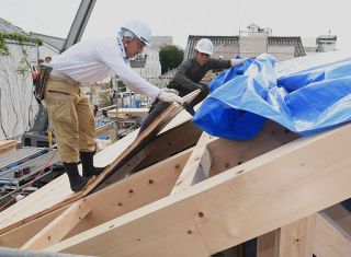伝統技術の継承へ実践積む　岡山の大工、倉敷市美観地区で研修