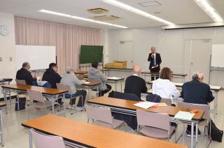 現新３陣営が出席 津山市長選　立候補予定者説明会 市議補選５陣営