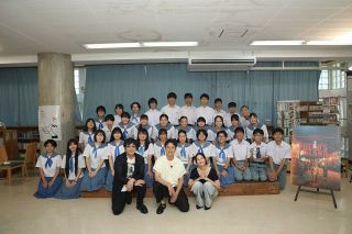 妻夫木聡・広瀬すず・大友啓史監督、沖縄の中学生と“未来”を語る　映画『宝島』特別交流会
