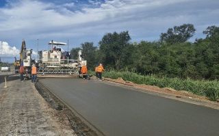コンクリート補強繊維「バルチップ」 海外で普及に力　新興国の道路整備活用 萩原工業