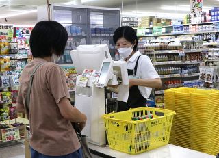 岡山県内事業者に期待と不満　飲食料品の消費税減税で波紋