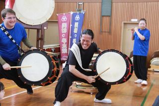「岡山学　新天地びと　移住者が語るまちの魅力」⑩南本亮さん（瀬戸内市）　和太鼓で地域盛り上げ