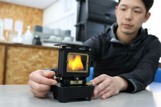 アウトドア用小型ストープ発売　松田工業、テントや室内での調理に