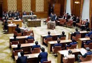 皇室典範改正案が衆院通過　男系継承「古来例外なし」