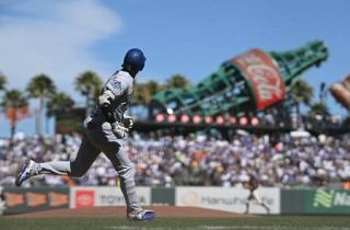 大谷１安打、岡本無安打　村上は「４番・一塁」