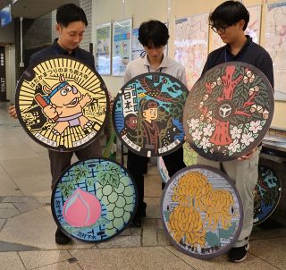 ご当地マンホール巡って　岡山市、スタンプラリー展開