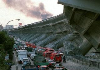 【阪神大震災】高速道倒壊、対策転機に　通行確保へ早期復旧課題