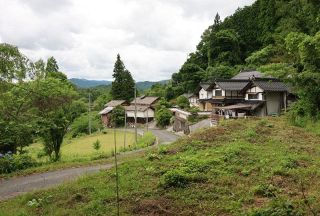 【岡山「２．０」人口減少の先に】半年ぶり再訪 新見・指野集落　衰退急加速 目の当たりに　３世帯８人→２世帯６人