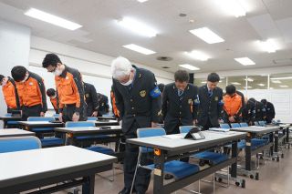 犠牲者に鎮魂の祈りささげる 尼崎ＪＲ脱線事故２１年　ＪＲ西日本岡山支社で社員３０人