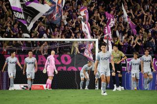 【ファジＪ１元年～挑戦者の軌跡】③終盤の１０戦未勝利 弱点丸裸、攻守対応に遅れ