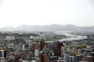 岡山県内で黄砂飛来予報 ２１、２２日　交通障害や洗濯物への付着注意