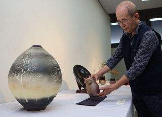 個性光るつぼや皿 倉敷陶芸会展　市立美術館で８～１２日