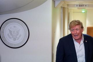９８カ国で民主主義後退と報告書　米は「過去５０年間で最低水準」