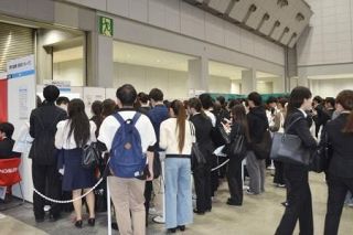 【大学生就活のインターン】実質的な選考の出発点　相互理解も学業支障懸念