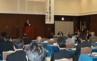 岡山県倉庫協会長に安原博氏選ぶ　２６年度事業計画も承認