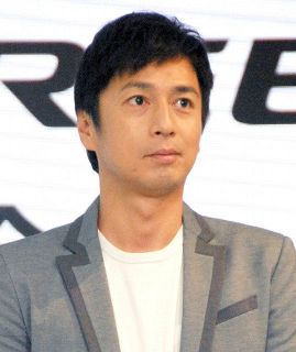 徳井義実、愛車の約600万円・トヨタ“名車”のカスタムモデル公開
