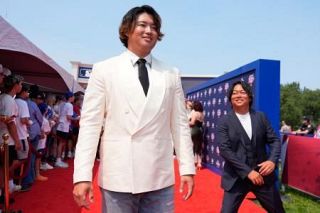 大リーグの球宴開催　村上はベンチスタート