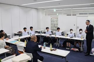 ランドセルリユース 玉野高生と協働　玉野ＬＣ アイデア生かし周知拡大