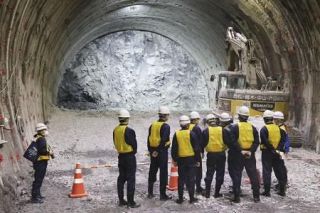 【北海道新幹線の談合疑惑】工期重視、入札骨抜きか　鉄道運輸機構、過去には職員関与