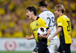 Ｊ１、柏が長崎下して３連勝　ＦＣ東京は初勝利