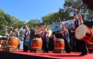 芸能や食、歴史楽しむ 「秋のおかやま桃太郎まつり」「集え！岡山城」閉幕
