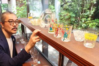 〝ハネモン〟に色絵で新たな命　吹きガラス作家・石川昌浩さん（早島） 倉敷で展示会