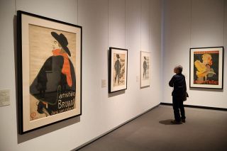 ロートレックとミュシャ〝共演〟　広島、ポスターなど１５０点展示